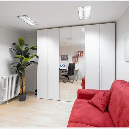 Kibilu - Via Cassinis Mm Rogoredo Milano
